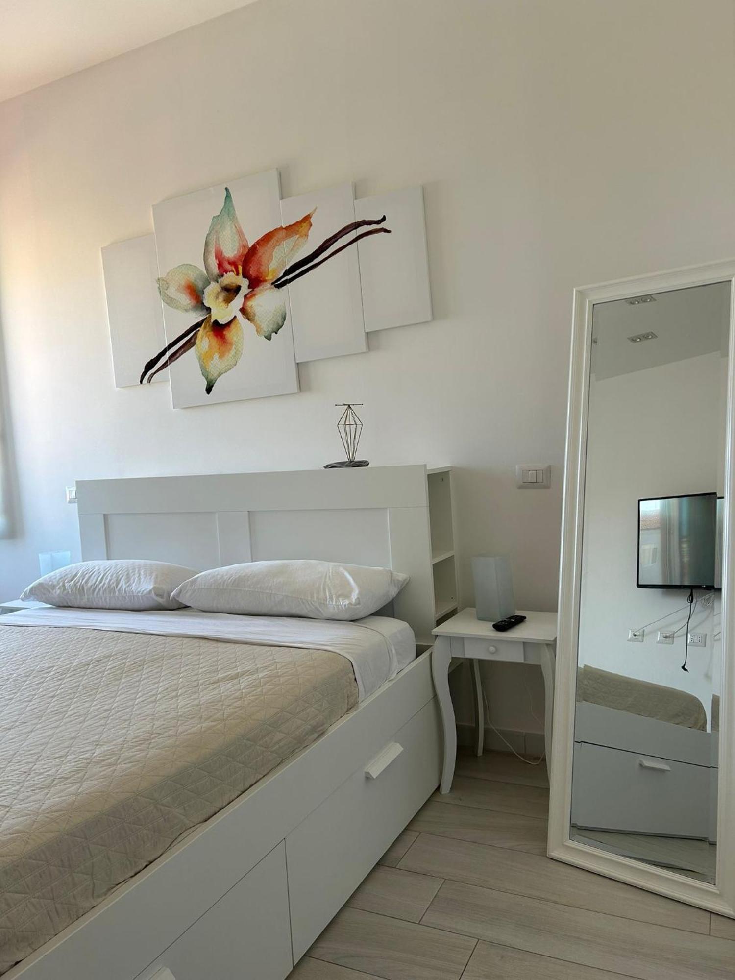 Vanilla Rooms Cagliari Bagian luar foto